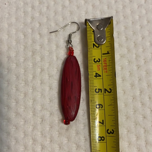 2/$10! Red dangling earrings - Picture 4 of 4